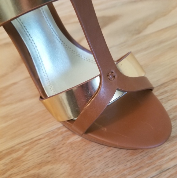 Strappy Heels! 👡❤ - Picture 3 of 5